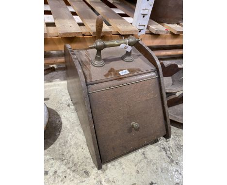A VINTAGE OAK COAL BUCKET WITH SCOOP AND BRASS HANDLE 