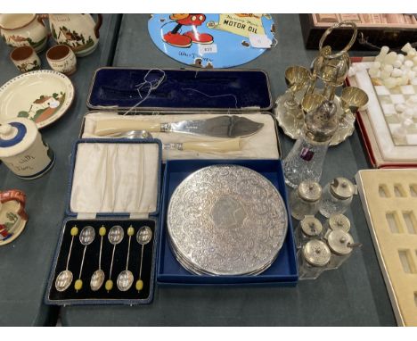 A VINTAGE BOXED SET OF COFFEE BEANS SPOONS, BOXED SET OF SERVERS PLUS SILVER PLATED PLACEMATS 