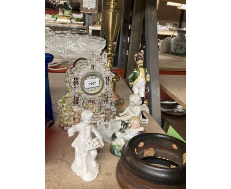 A QUANTITY OF ITEMS TO INCLUDE A GERMAN CERAMIC CLOCK, BRASS TABLE LAMP, CERAMIC FIGURES, ETC 