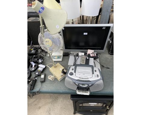 AN ASSORTMENT OF ITEMS TO INCLUDE AN ANGLE POISE LAMP, A BUSH 19" TELEVISION AND AN ALBA DVD PLAYER 