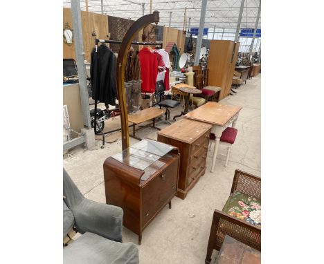 A 1960'S WALNUT STANDARD LAMP/CABINET WITH TWO GLASS SHELVES AND A SWAN NECK L;AMP WITH BRASS EMBELISHMENTS 