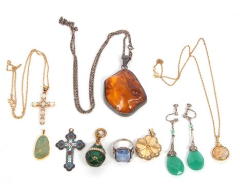 A mixed lot of jewellery: to include an opal and white stone cross pendant and gilt metal chain; a boulder opal pendant in un