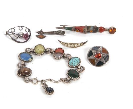 A mixed lot of jewellery: to include a silver and agate dirk brooch, a round agate and citrine brooch, a silver thistle brooc
