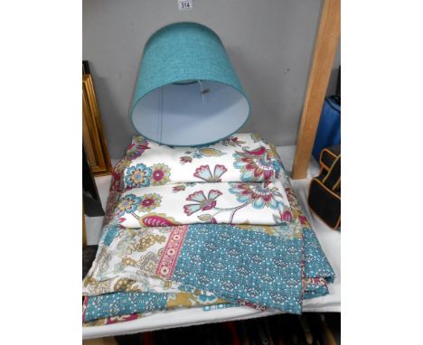 Teal coloured bedding, 2 King size duvet sets with 2 pillowcases each plus Thermal lined pencil pleat curtains 66" x 72" (168