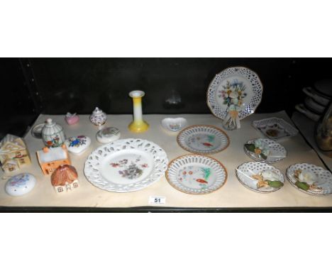 A quantity of decorative ribbon plates plus small lot of vintage pomanders etc.