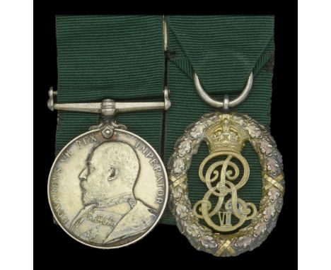 Pair: Major F. A. Dixey, 1st (Oxford University) Volunteer Battalion, Oxfordshire Light Infantry, who was a Fellow of Wadham 