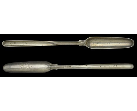 A 32nd (Cornwall) Light Infantry Officers Mess Marrow Scoop Spoon. A fine bone marrow scoop by Chawner & Co., silver, hallmar