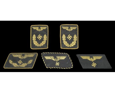 German Second World War Reichbahn Collar Insignia. 5 patches, comprising Matched pair Bevo woven collar patches for pay group