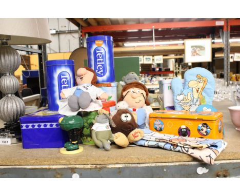 A COLLECTION OF TEA RELATED ADVERTISING ITEMS TO INCLUDE TETLEY TEA FOLK, P G TIPS MONKEYS, TINS, ETC PLUS A WALLACE AND GROM