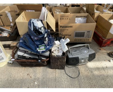 AN ASSORTMENT OF ELECTRICAL ITEMS TO INCLUDE A SONY RADIO, A SAMSUNG DVD PLAYER, ETC