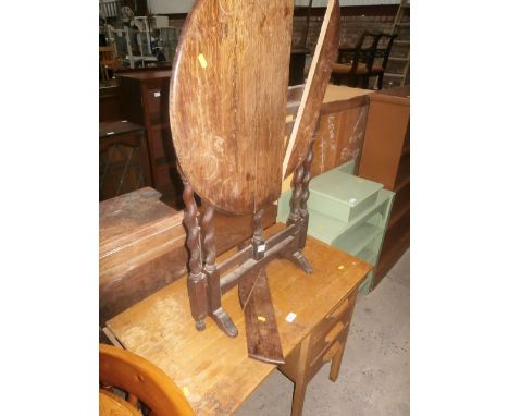 small vintage desk with drop end and a barley twist folding table A / F