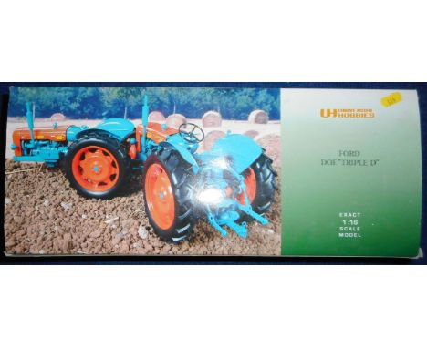 Universal Hobbies. Ford Doe 'Triple D' tractor. 1:16 scale. Boxed.