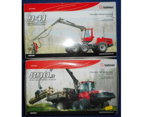 Valmet. (2) 890.3 20 ton capacity forwarder. 1:50 scale.; 941 Harvester with 370.2 harvesting head. 1:50 scale. Both boxed.