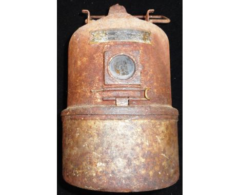 Railwayana. Small old bull's eye lamp, in rusted condition. 24cm high.