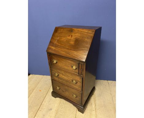 Small 19th century mahogany ladies writing bureau with fold down top revealing fitted interior with 3 graduated drawers benea