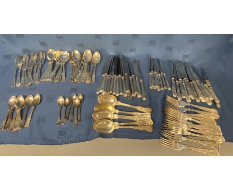 Extensive quantity of good quality silver plate Kings pattern flatware 