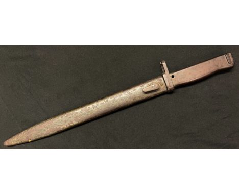 WW1 Imperial German Ersatz Bayonet with fullered single edged blade 310mm in length. No makers mark. Cast steel grip with wor