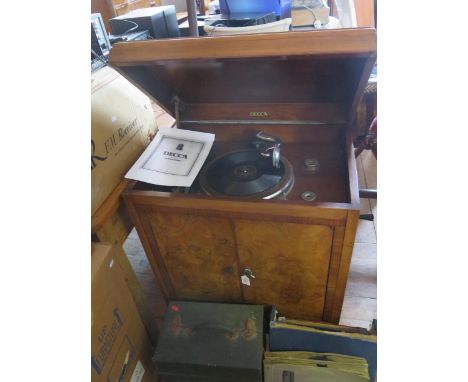 A DECCA Acoustic Gramophone in a figured walnut cabinet and with selection of 78r.p.m. records 