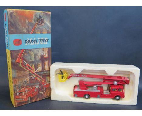 A Corgi 1127 Simon Snorkel Fire Engine Very good+ in  very good box. 