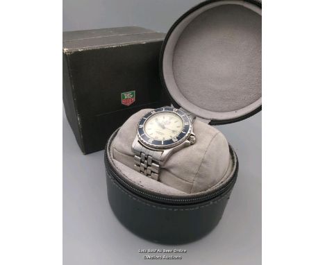 TAG HEUER 929 .113G GENTS STAINLESS STEEL WRISTWATCH, CASE 40MM / APPEARS TO BE FUNCTIONAL / WITH BOX &amp; CASE, WITHOUT PAP