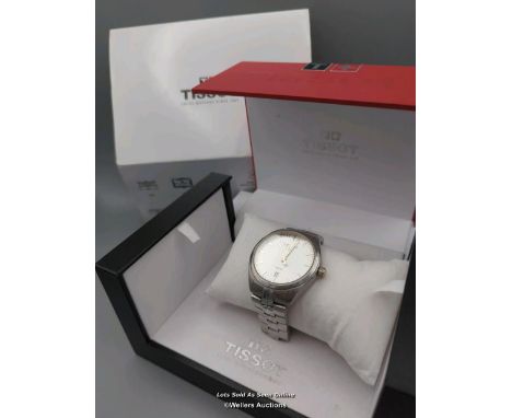 TISSOT T101410A GENTS STAINLESS STEEL BRACELET WATCH, CASE DIAMETER 38MM / APPEARS TO BE WORKING BUT THE CROWN FEELS LOOSE / 