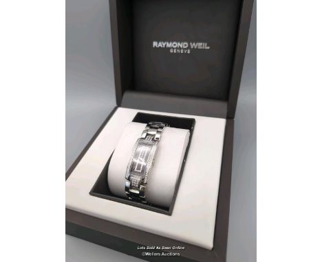 RAYMOND WEIL LADY'S SHINE COLLECTION DIAMOND SET STAINLESS STEEL BRACELET WATCH V451298, CASE MEASURES 45 X 20MM / DOES NOT A