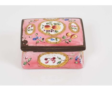 South Staffordshire pink ground rectangular snuff box circa 1770, with floral and fruit reserves, 5cm wide