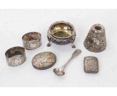 Selection of miscellaneous Victorian and later silver, including a cauldron salt, salt spoon, silver inkwell, vesta case, sil