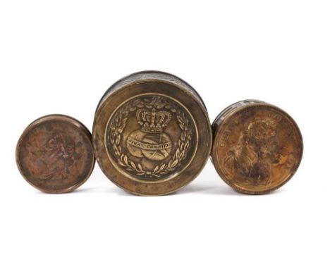 George IV 1821 Coronation bronze box, 5cm diameter, together with two similar boxes, one celebrating Charles James Fox, the o
