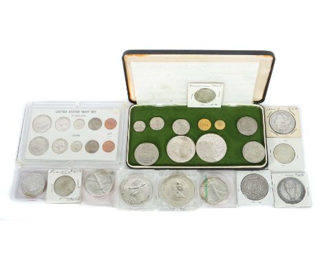 Konvolut Münzenmeist Silber, Guyana-Kursmünzensatz mit 8 Münzen, 1977; United States Mint Set mit 10 Münzen, 1964; 2x 2 Dolla