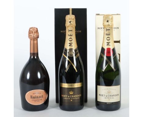 3 variierende Flaschen Champagner2x Moët &amp; Chandon,Épernay, Frankreich und 1x Ruinart, Reims, Frankreich; 1x Grand Vintag