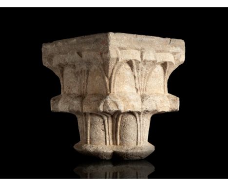 Gothic spire, 14th century.Stone.Measurements: 29.5 x 27 x 27 cm.A characteristic piece of the formal purification that occur