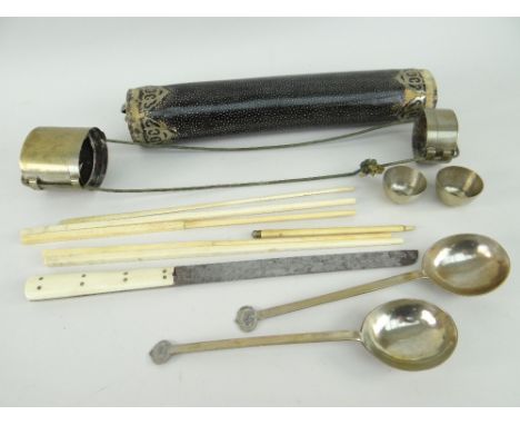 CHINESE EATING TROUSSE, black shagreen case with plated brass mounts, containing pairs of forks, chopsticks, cups, condiment 