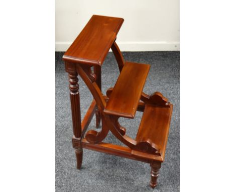 REPRODUCTION MAHOGANY THREE-STEP LIBRARY LADDER, 81cms highThere is a small chip to the middle step.There are also a few ligh