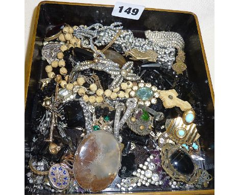 Collection of antique and vintage jewellery