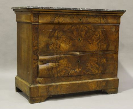 A 19th century French walnut three-drawer commode with a veined grey marble top, height 94cm, width 115cm, depth 55cm (faults