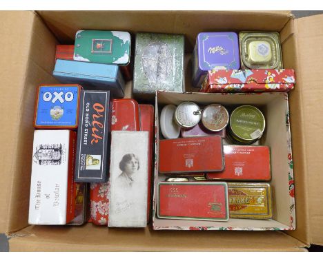 A box of vintage tins tobacco and other advertising **PLEASE NOTE THIS LOT IS NOT ELIGIBLE FOR POSTING AND PACKING** 