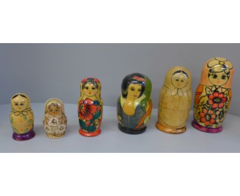 Four vintage Russian Matryushka plus two empty dolls 