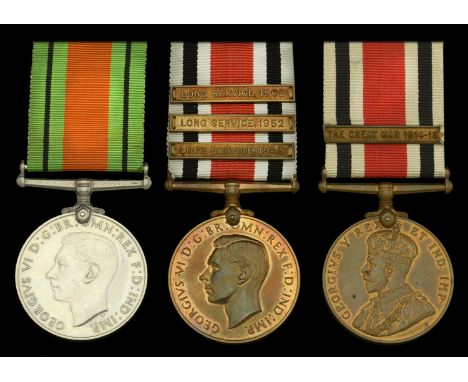Pair: Special Constable W. J. Foxworthy, Devonshire Constabulary Defence Medal, in named card box of issue, addressed to ‘Mr 