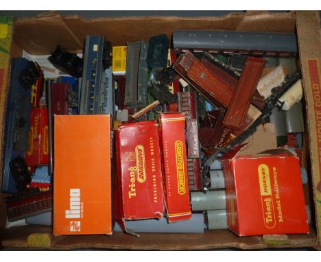 A box of coaches and boxed rolling stock and accessories (Triang, Hornby, Lima) 