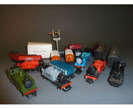 A box of miscellaneous locomotives including Hornby, Thomas the Tank Engine locomotive and coaches, carriages, rolling stock,