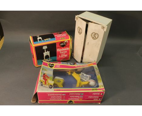 A collection of Pedigree Sindy toys : boxed Sindy's caravan, boxed Sindy's motor cycle, boxed Sindy's camping buggy and folda