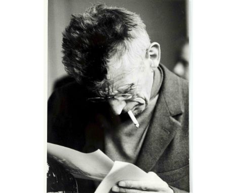 Wilhelm Pabst, Fotograf um 1970, Portrait von Samuel Beckett, S/W-Abzug, verso gestempelt ''Copyright by Wilhelm Pabst, Bildr