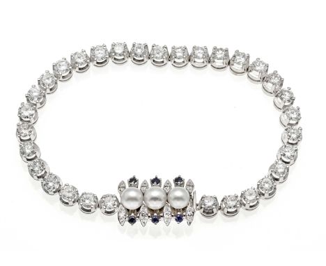 Platin-Brillant-Armband Platin, mit 33 Brillanten, zus. 9,90 ct Weiß-get.Weiß+(H-K)/VS-SI, Kastenschließe WG 585/000 mit 3 we