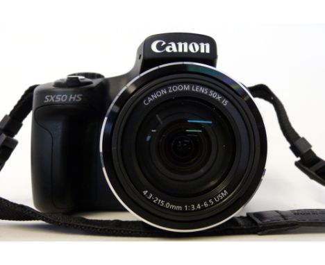 Canon Powershot SX50 HS plus manual, charger and box