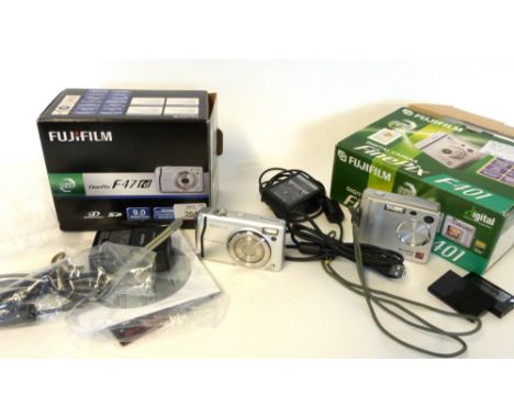 Fujifilm Finepix F47 FD digital camera with box and manual plus a Fujifilm Finepix F401 with box and manual