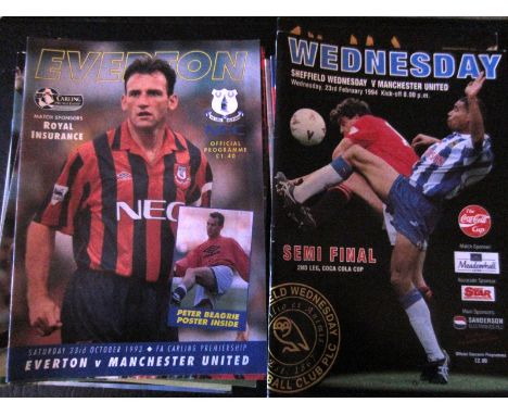 MANCHESTER UNITED AWAY PROGRAMMES 1993-94 X 18
258 Manchester United 1993-94 Away Southampton, QPR, Villa, Norwich, Everton, 