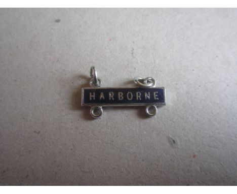 1950/60'S BIRMINGHAM CITY S/C AREA BAR - HARBORNE
Original item. Fit's large Supporters' club badge. 