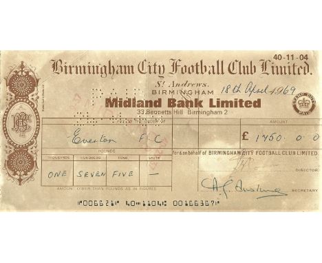 ORIGINAL 1969 BIRMINGHAM CITY CHEQUE TO EVERTON FRED PICKERING
We believe this was a part payment for Fred Pickering. 