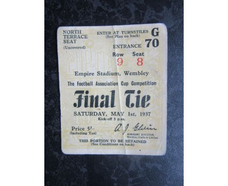 1937 FA CUP FINAL TICKET SUNDERLAND V PRESTON
Fold &amp; slight marks